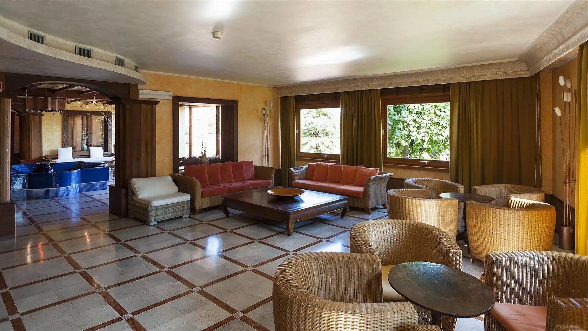 Hotel La Perla Del Golfo Procchio  Italy
