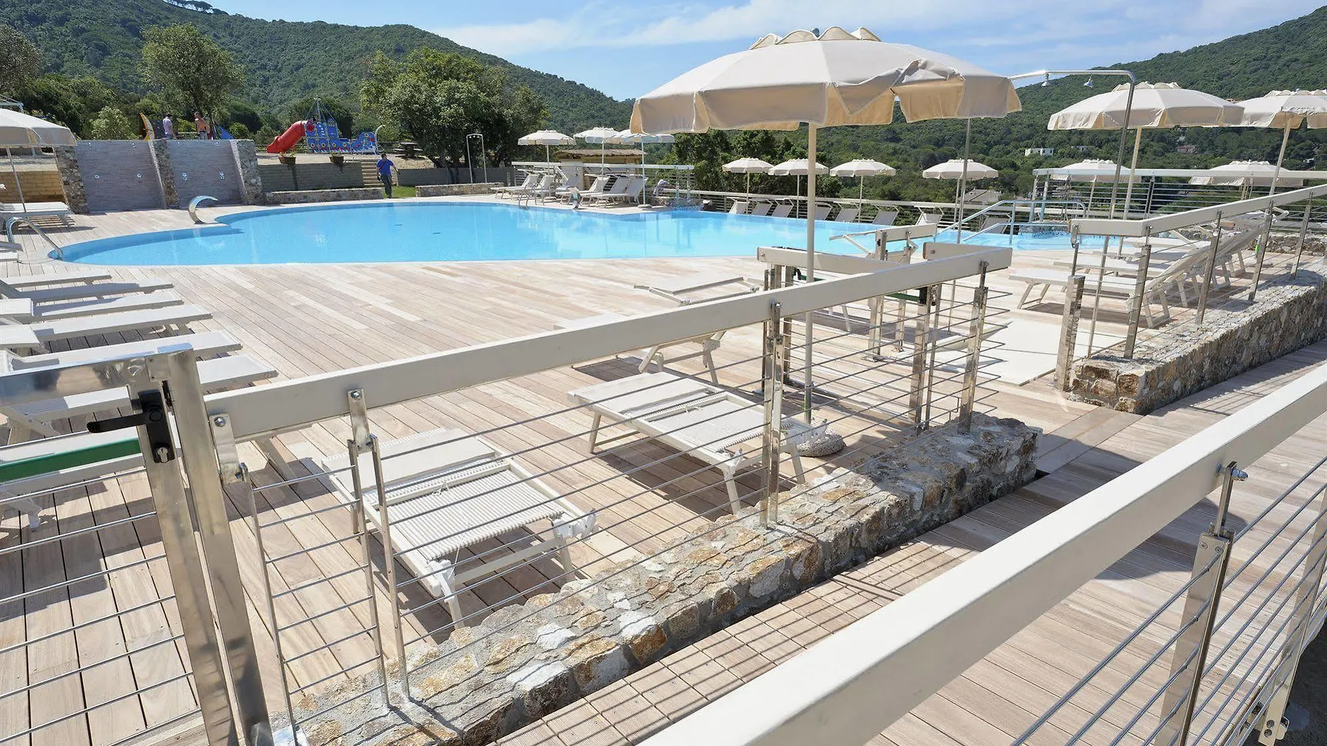 Hotel La Perla Del Golfo Procchio