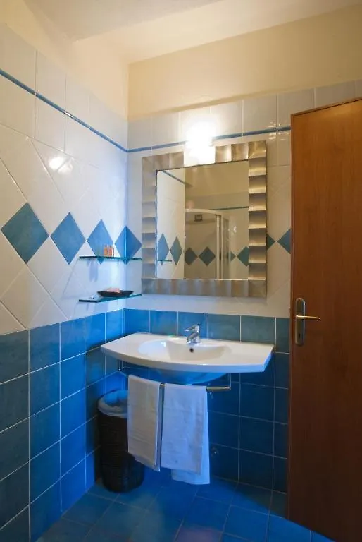 Hotel La Perla Del Golfo Procchio